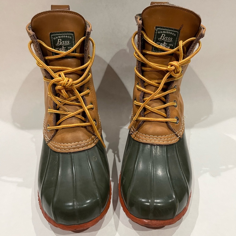 Women’s Duck Boots Size 8